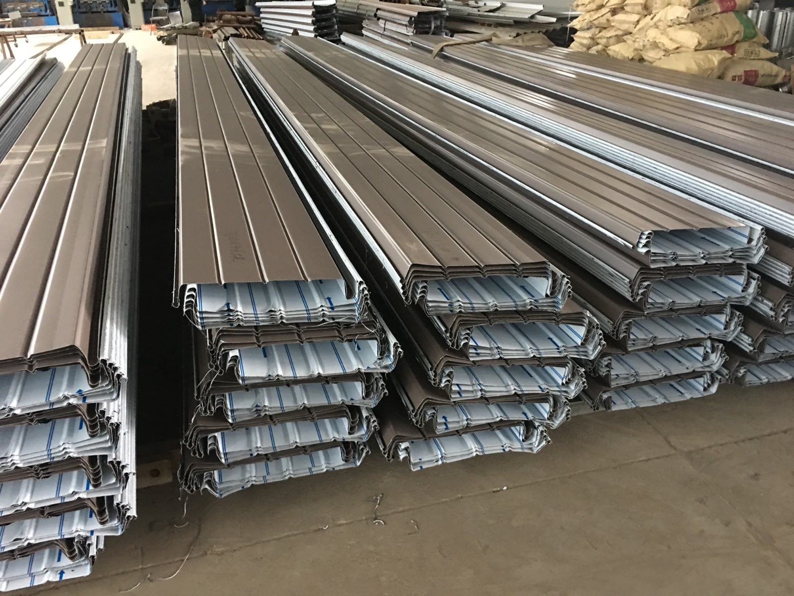 揚州鋼筋桁架樓承板_鋁鎂錳屋面板